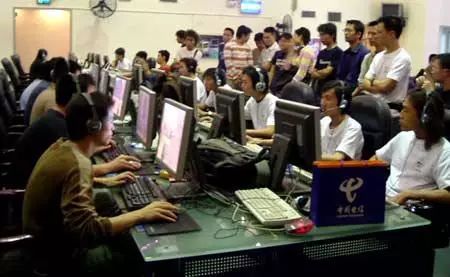 密切沟通 密切沟通