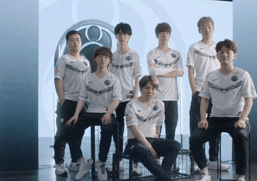 更是成了球 更是成了球